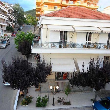 Armonia Central Λουτρά Αιδηψού Εξωτερικό φωτογραφία